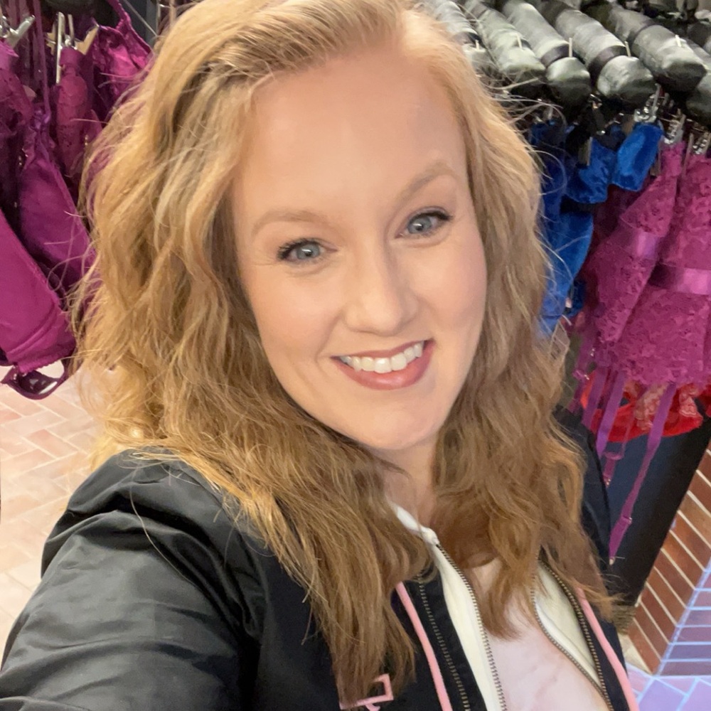 Meet your Posher, Kayla